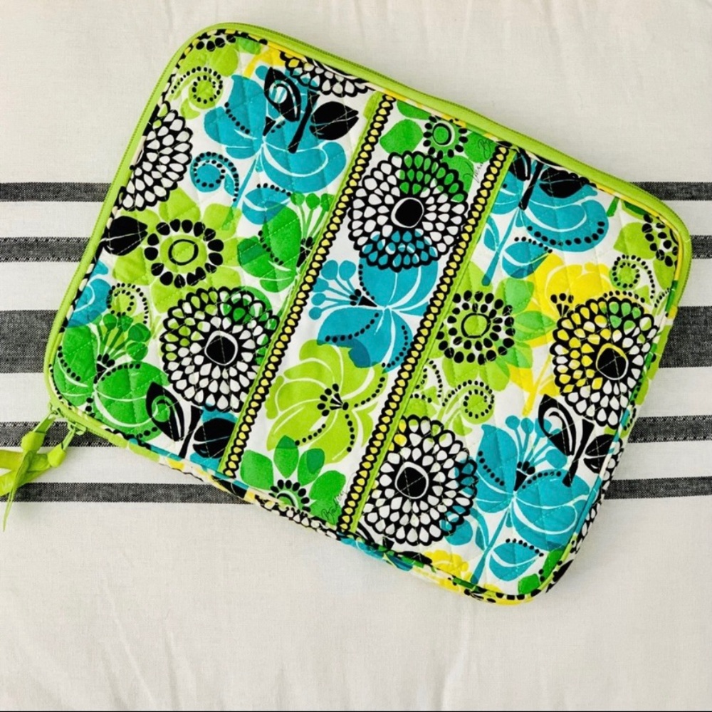 Vera Bradley Limes Up Laptop Sleeve